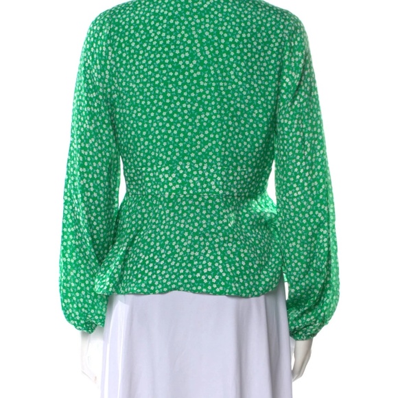 RIXO Floral Print V-Neck Blouse - Picture 3 of 3